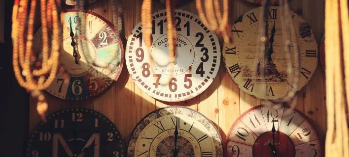 Την Κυριακή αλλάζει η ώρα, ίσως για τελευταία φορά – Μία ώρα πίσω τα ρολόγια